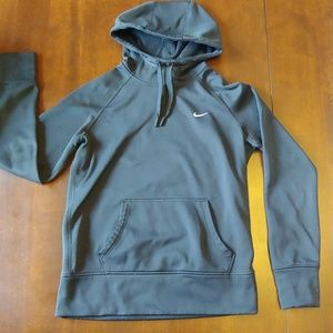 Nike Therma-Fit hoodie